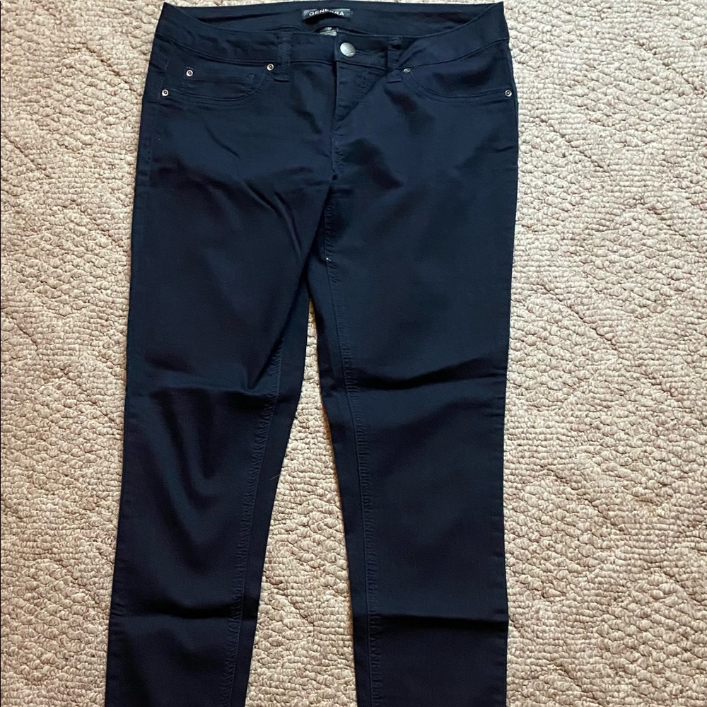 Generra skinny jeans size 11 dark denim